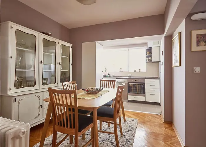 Apartment Spacious Modern In Peaceful Neighborhood Skopje